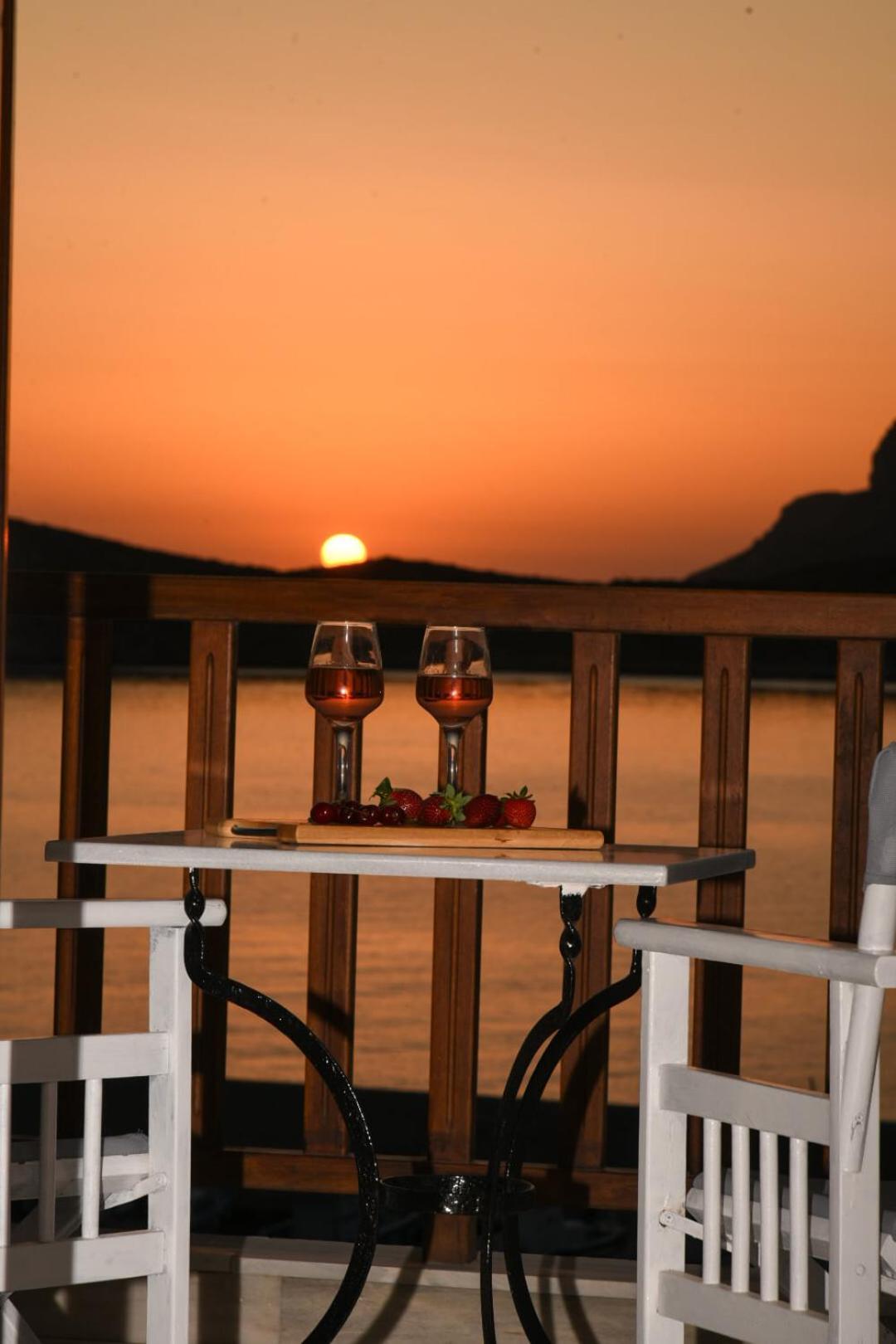 Australia Apartments Kalymnos Town Екстер'єр фото
