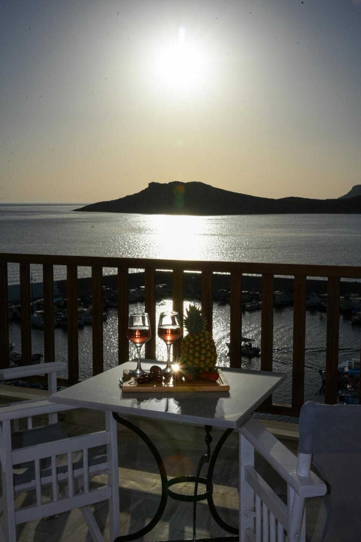 Australia Apartments Kalymnos Town Екстер'єр фото